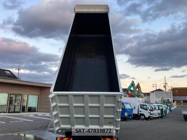 Mitsubishi GREAT 2024-10 2217001-9