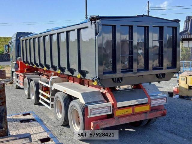 Mitsubishi GREAT 2020-09 2252055-6