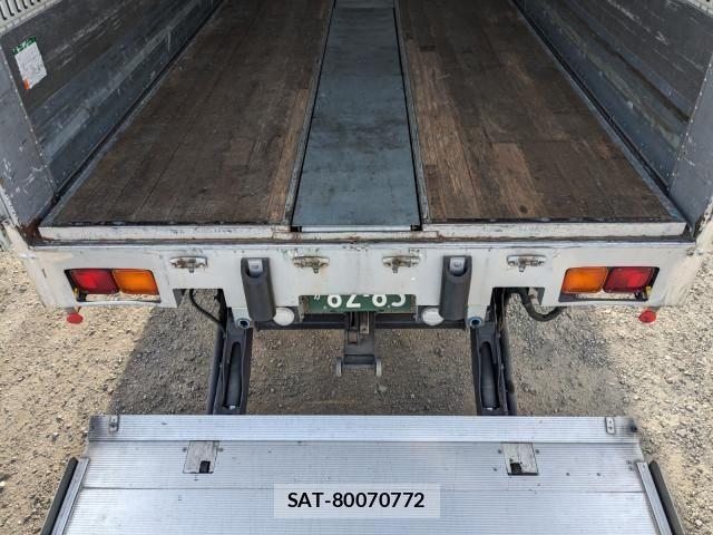 Mitsubishi GREAT 2016-04 2317426-12