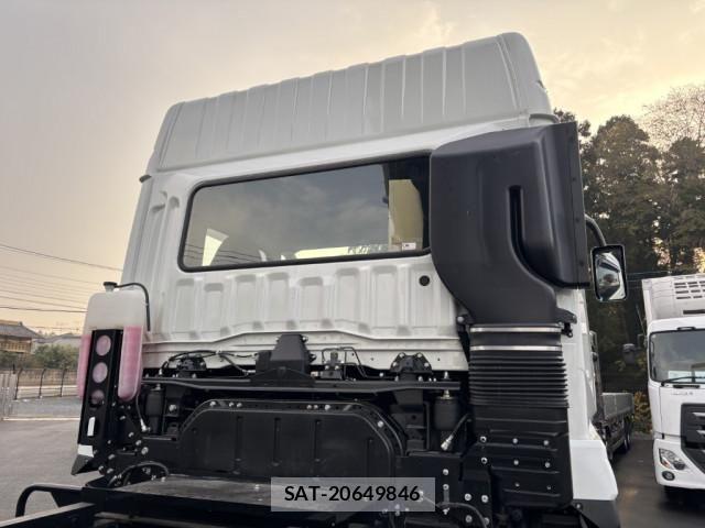 Mitsubishi GREAT 2025-06 2317408-18
