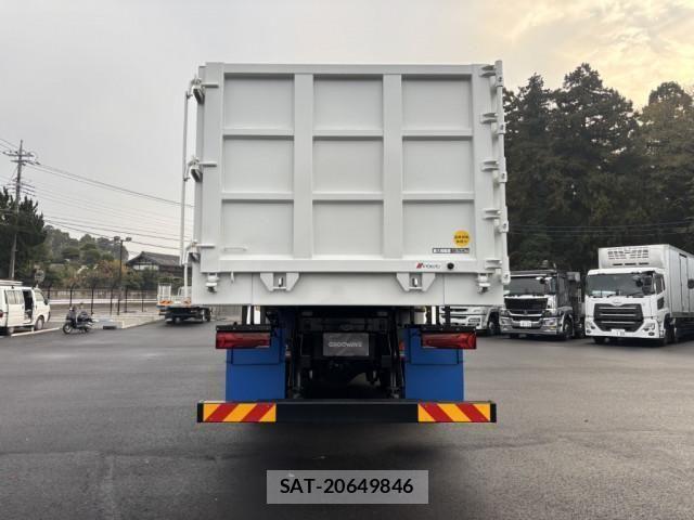 Mitsubishi GREAT 2025-06 2317408-7