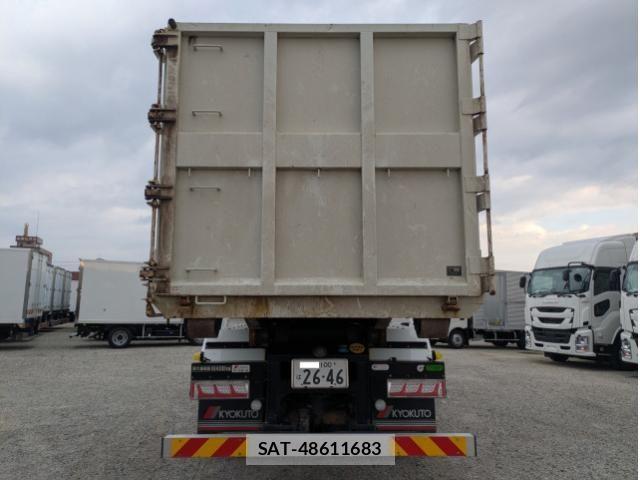 Mitsubishi GREAT 2024-05 2317415-9