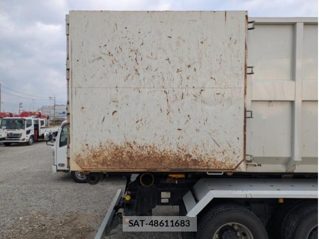 Mitsubishi GREAT 2024-05 2317415-12