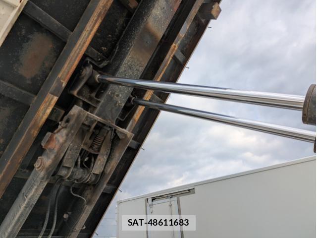 Mitsubishi GREAT 2024-05 2317415-18