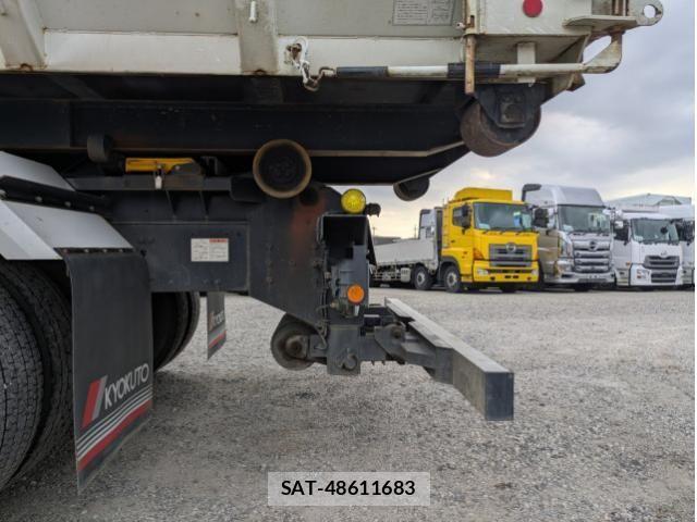 Mitsubishi GREAT 2024-05 2317415-25