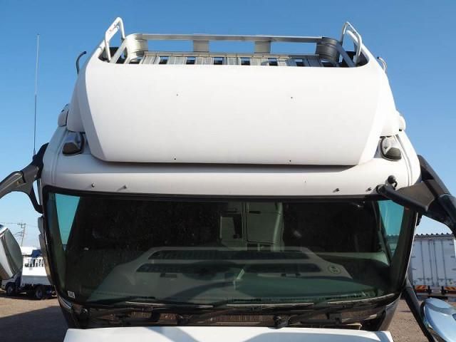 Mitsubishi GREAT 2012-03 2386031-12