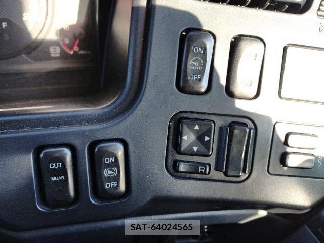 Mitsubishi GREAT 2012-12 2678129-10