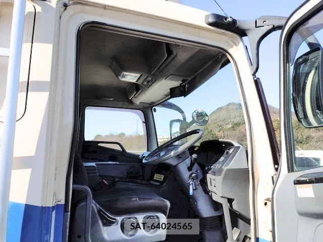 Mitsubishi GREAT 2012-12 2678129-12