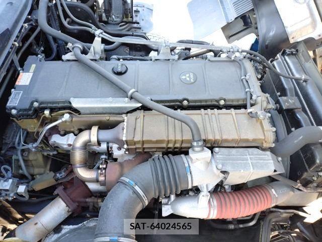 Mitsubishi GREAT 2012-12 2678129-14