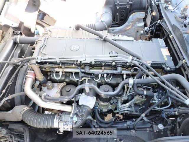 Mitsubishi GREAT 2012-12 2678129-15