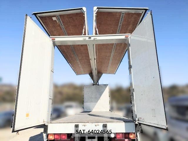 Mitsubishi GREAT 2012-12 2678129-18