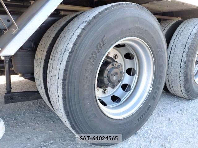 Mitsubishi GREAT 2012-12 2678129-25