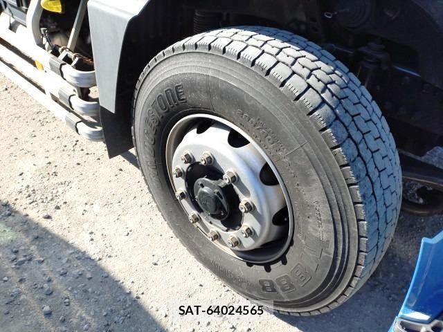 Mitsubishi GREAT 2012-12 2678129-26
