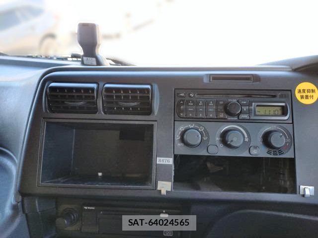 Mitsubishi GREAT 2012-12 2678129-7