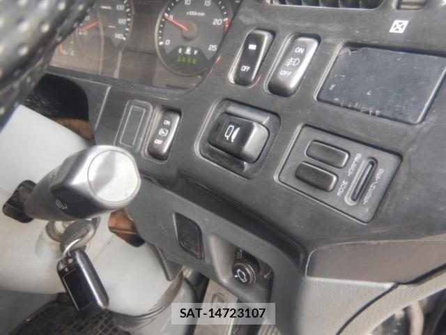Mitsubishi GREAT 2014-12 2678123-13