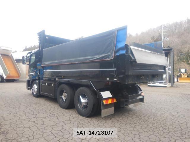 Mitsubishi GREAT 2014-12 2678123-4