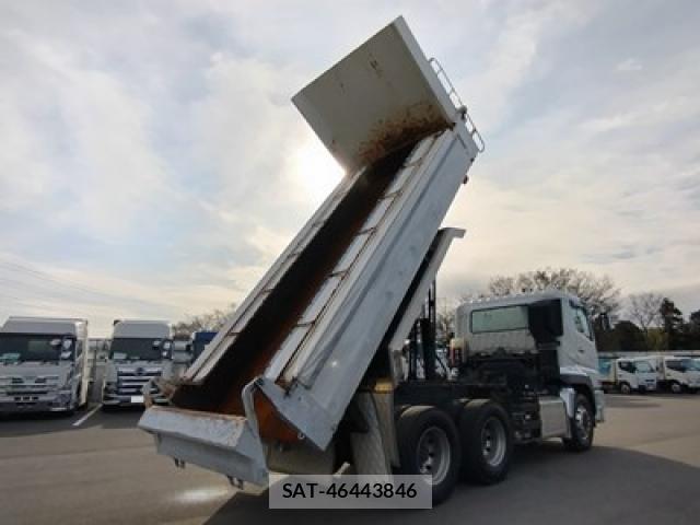 Mitsubishi GREAT 2019-11 2678105-6
