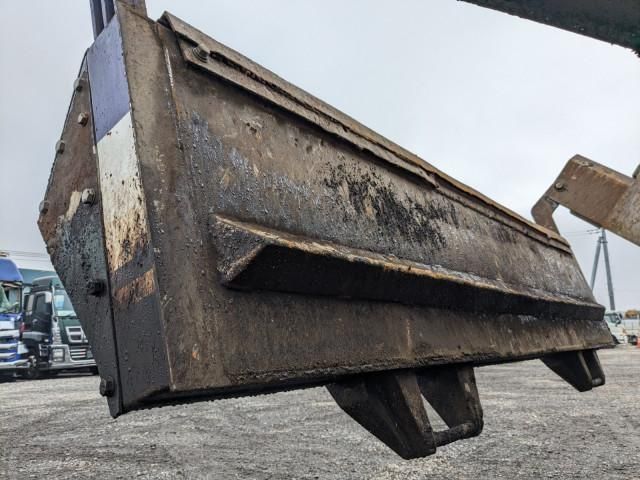 Mitsubishi GREAT 2015-12 2709701-9