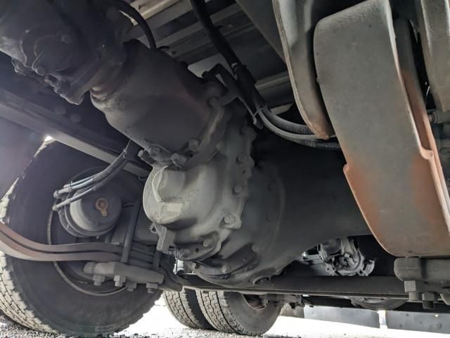 Mitsubishi GREAT 2016-09 2709705-26