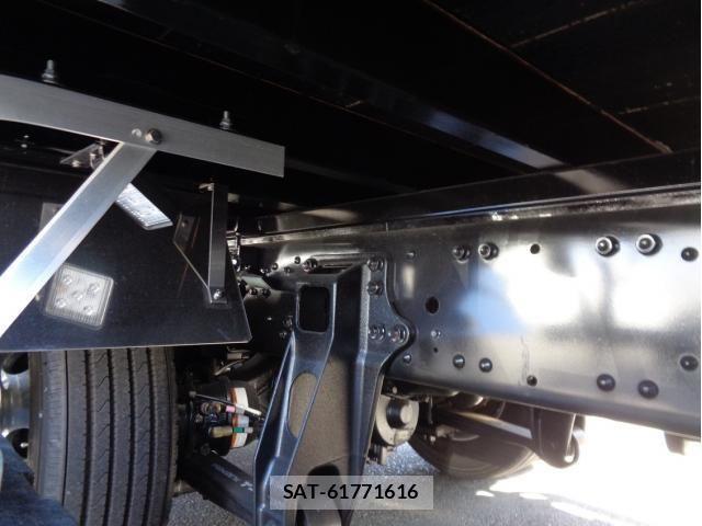 Mitsubishi GREAT 2025-09 3068526-11