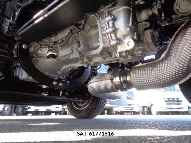 Mitsubishi GREAT 2025-09 3068526-8