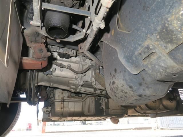 Mitsubishi GREAT 2018-05 3684937-21