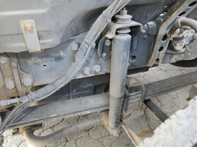 Mitsubishi GREAT 2018-05 3684937-22