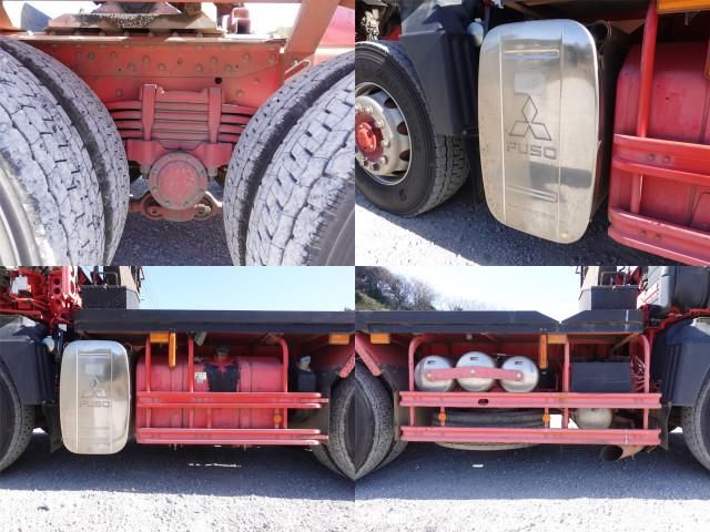 Mitsubishi GREAT 2017-10 3758674-12