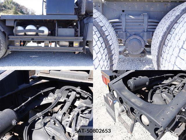 Mitsubishi GREAT 2015-08 3777724-11