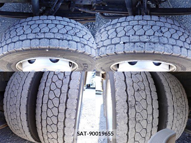 Mitsubishi GREAT 2014-12 3834691-14