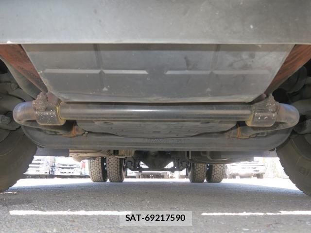 Mitsubishi GREAT 2019-11 3910438-10