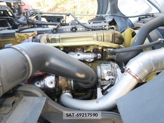 Mitsubishi GREAT 2019-11 3910438-18