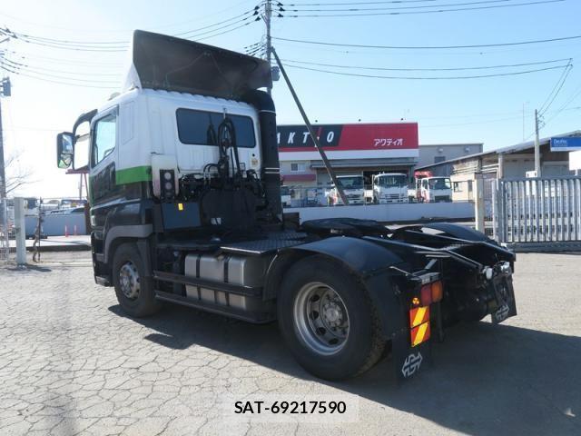 Mitsubishi GREAT 2019-11 3910438-2