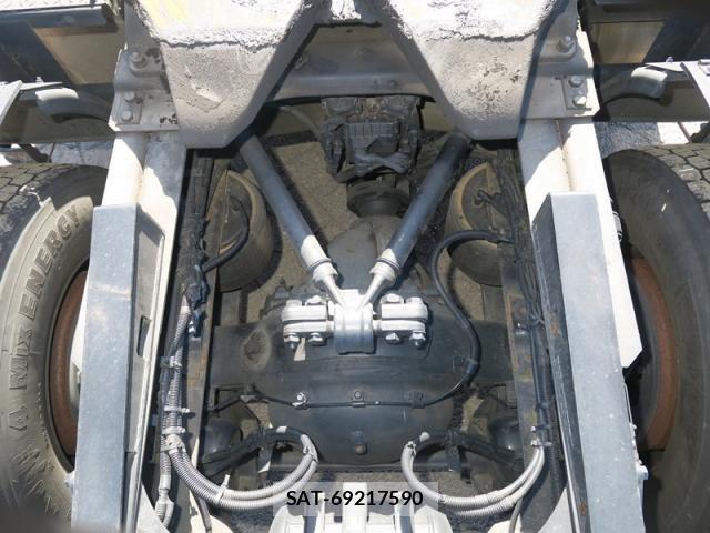 Mitsubishi GREAT 2019-11 3910438-7