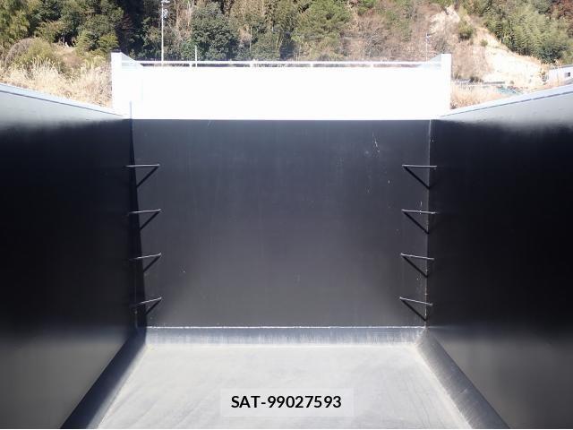 Mitsubishi GREAT 2025-07 3910429-10