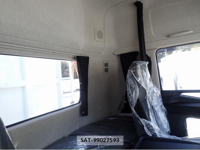 Mitsubishi GREAT 2025-07 3910429-20