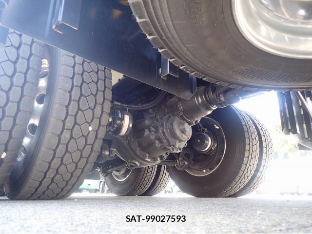 Mitsubishi GREAT 2025-07 3910429-25