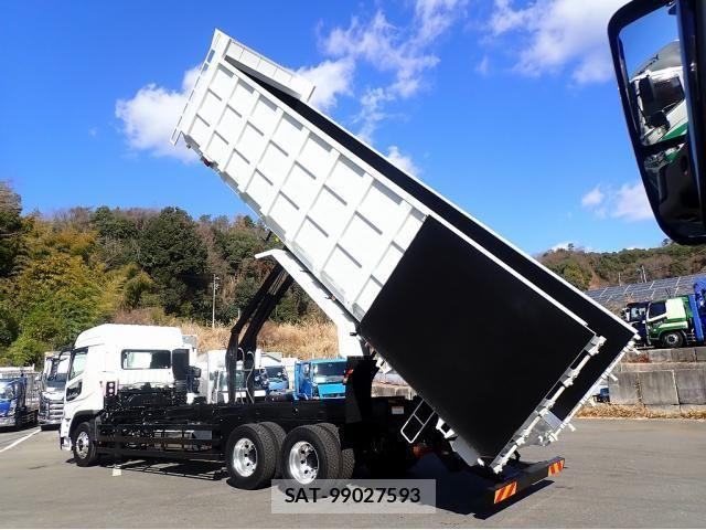 Mitsubishi GREAT 2025-07 3910429-6