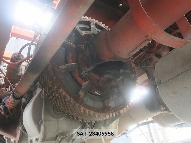 Mitsubishi GREAT 2013-12 4049962-13