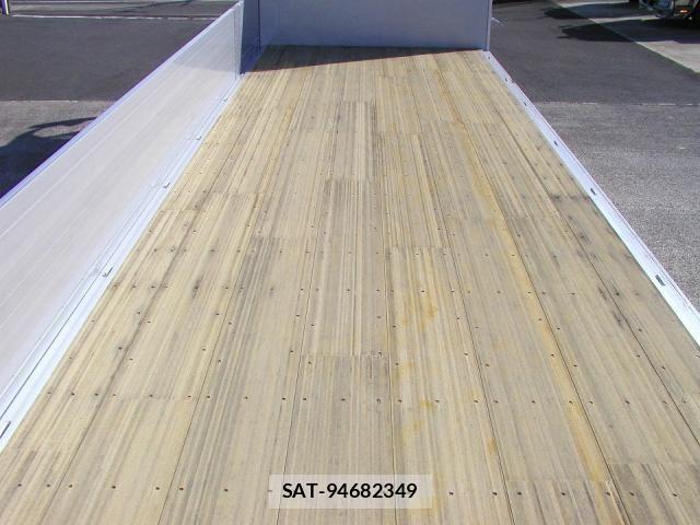 Mitsubishi GREAT 2025-10 4049960-15