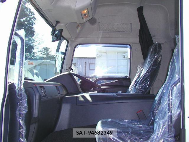 Mitsubishi GREAT 2025-10 4049960-24