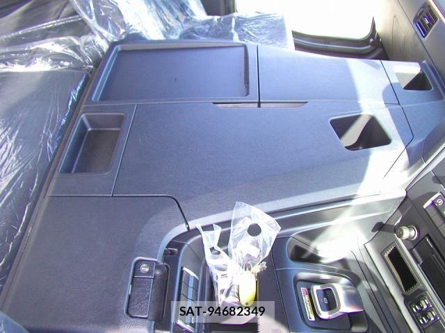 Mitsubishi GREAT 2025-10 4049960-25