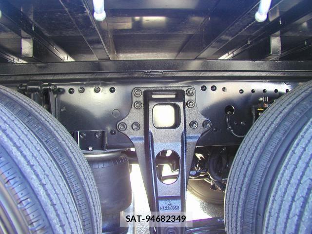 Mitsubishi GREAT 2025-10 4049960-8