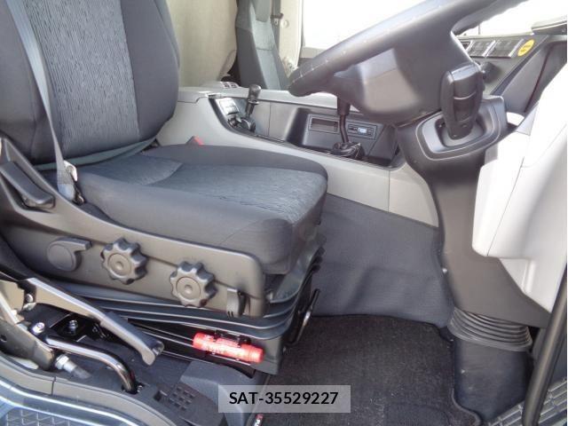 Mitsubishi GREAT 2023-06 4111728-20