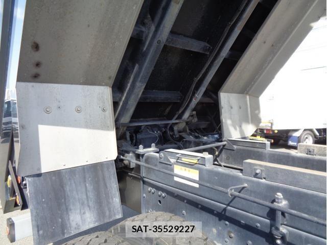 Mitsubishi GREAT 2023-06 4111728-8
