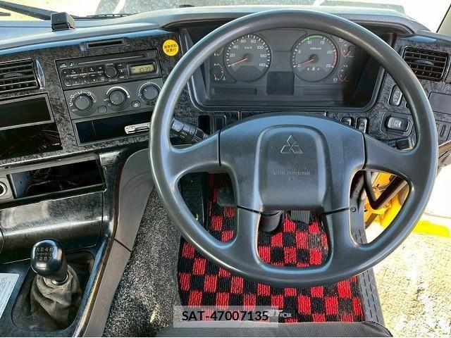 Mitsubishi GREAT 2013-06 4111736-22