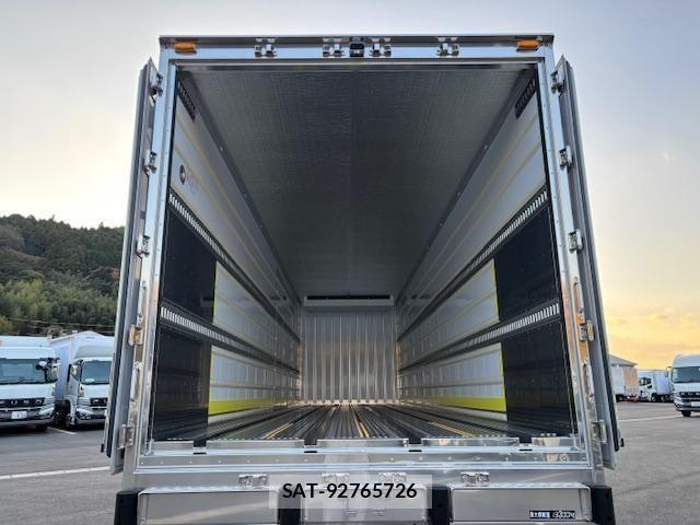 Mitsubishi GREAT 2025-10 4111713-6