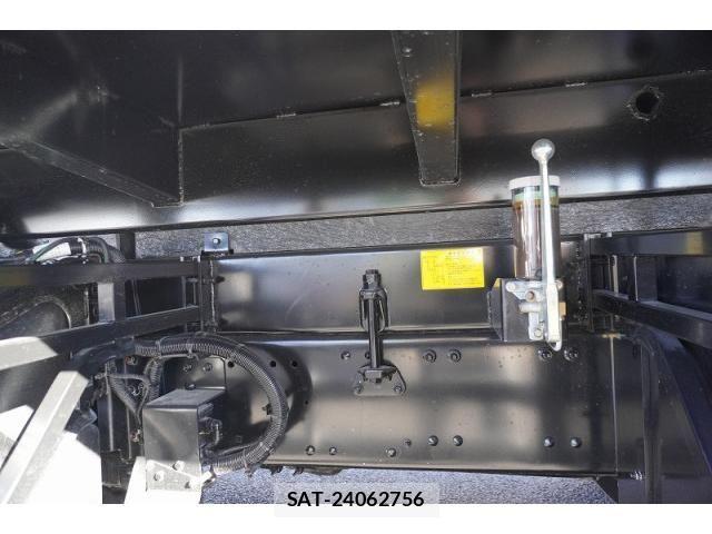Mitsubishi GREAT 2025-04 4111710-12