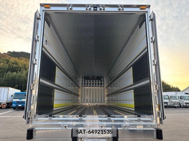 Mitsubishi GREAT 2025-11 4111716-6