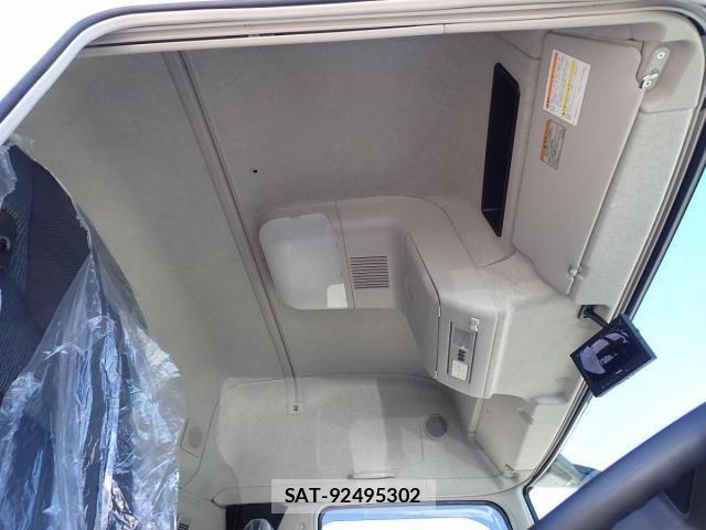 Mitsubishi GREAT 2025-07 4140936-10